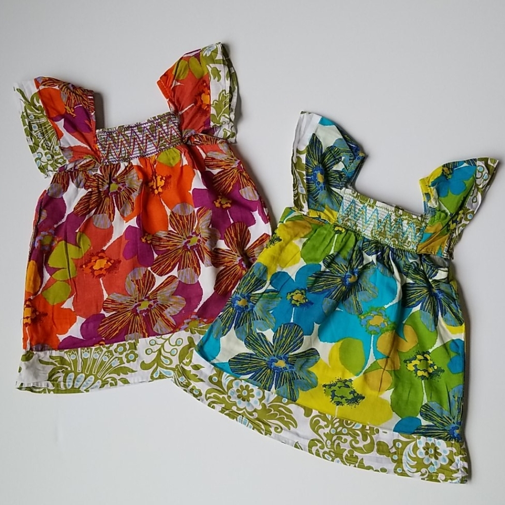 Bundle of 2 toddler girl sleeveless shirts 3T